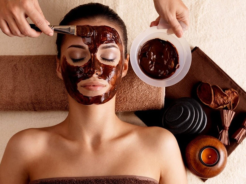 application of a chocolate face mask